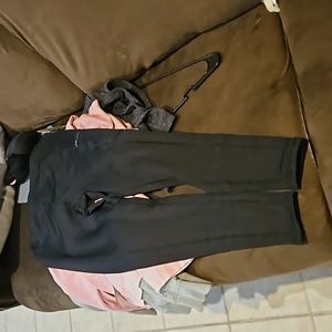 GERRY BLK SIZE L LEGGINGS  SIDE ZIPPER ON SIDE BRANDNEW W TAGS